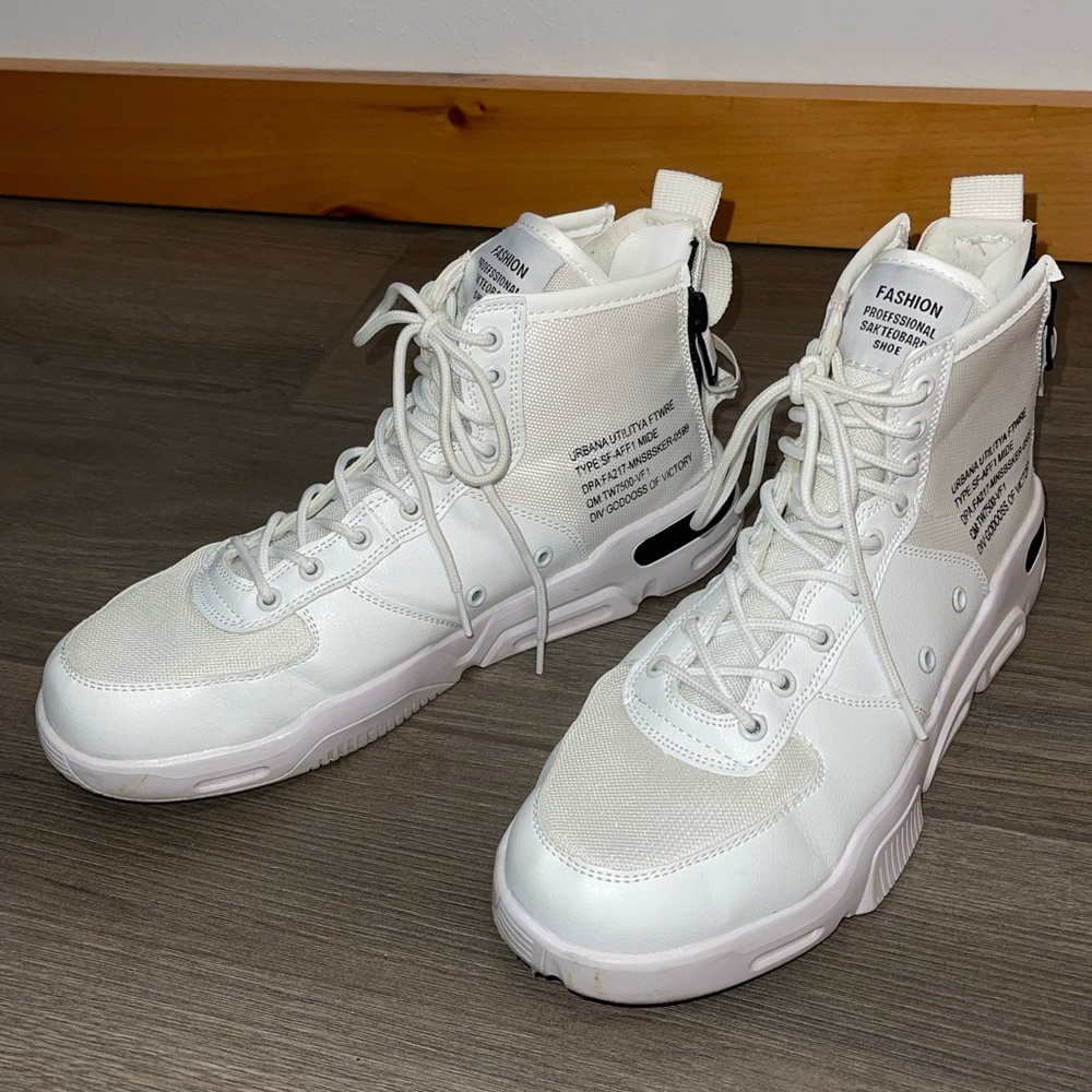 Fashion sport shoes size 10 US, size 44 European